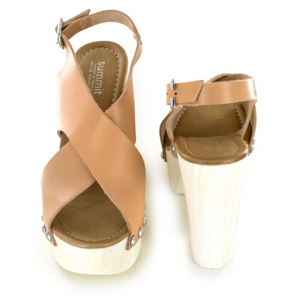 Tan Italian Leather Wooden Studded Platform Heel - Picture 4 of 8